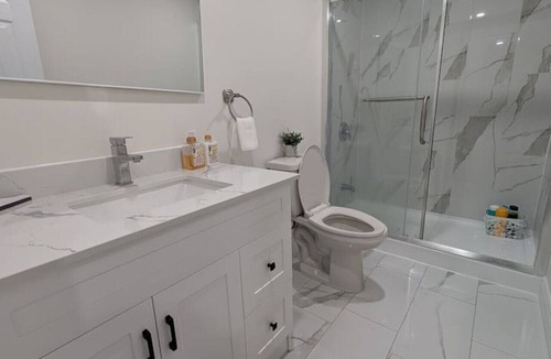 Markham Apartment | 2 Bedroom private Basement apartment
