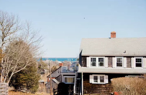 Tisbury Condo | 2-Bedroom Vineyard Haven condo with pool close to ferry, shops & restaurants