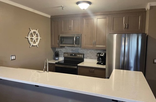 Gilford Condo | 2 Brm/2 bath, Lake Views, Pool w/grills, concerts