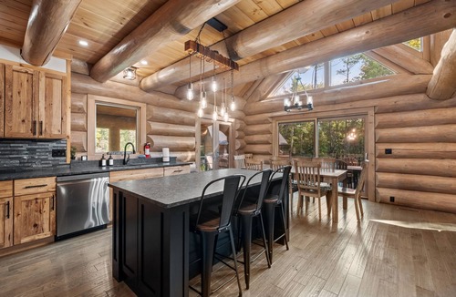 Bartlett Cabin | 2 Cabins on Saco River ideal for Families w/game rms. volleyball & putting green