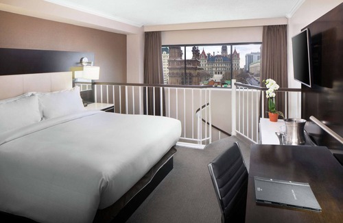 Downtown Albany Hotel | 2 Connecting Suites at a Hotel