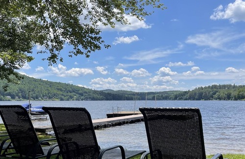 Hillsboro Cottage | 2 lakefront cottages on Franklin Pierce Lake