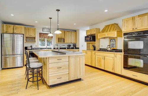 Gilford Cottage | 2 Mi to Winnipesaukee Shores: Gunstock Retreat
