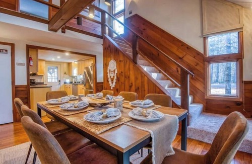 North Conway House | 2 miles to downtown North Conway. Close to Ski Resorts, Game Room