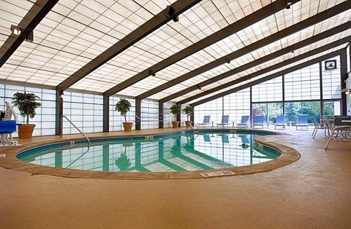 Woburn Hotel | 2-Star Hotel ∙ Best Western Plus New Englander