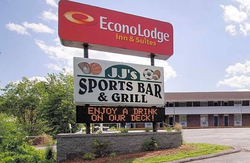 Northborough Hotel | 2-Star Hotel ∙ Econo Lodge Inn & Suites