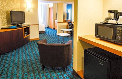 Exeter Hotel | 2-Star Hotel ∙ Fairfield Inn and Suites by Marriott Portsmouth Exeter