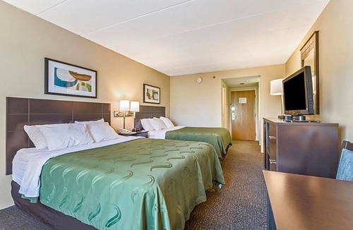 Portsmouth Hotel | 2-Star Hotel ∙ Quality Inn Portsmouth