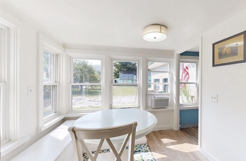 Proctorsville House | 2-Story riverfront home + studio with washer/dryer, river views, & free WiFi