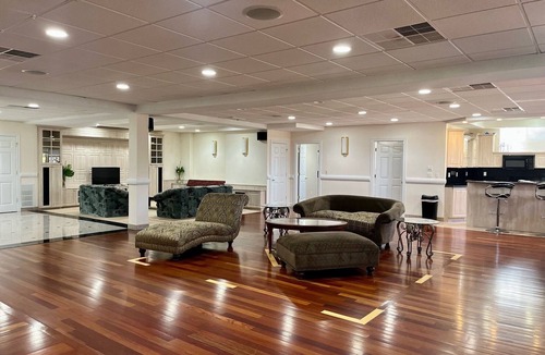 Livingston Apartment | 2000 Sqft Basement