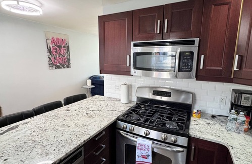 East Shore Condo | 2bdr condo next to us marine corps