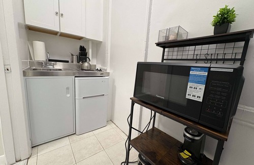 Garment District Apartment | 2BR/2BA w/4 Beds near Times Square