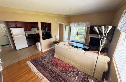 Weirs Beach Condo | 2BR Laconia Condo w/Pool near Weirs Beach & Gunstock