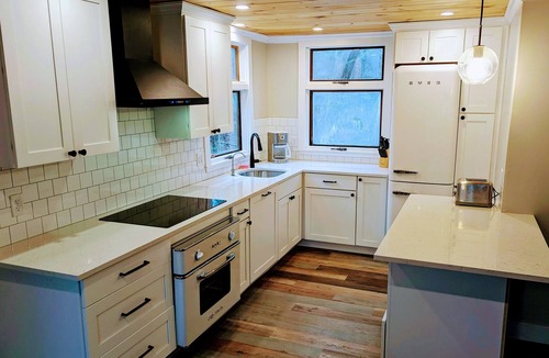 Wellfleet House | 3 Acres on National Seashore. LOCATION! 3BR, 2Kings+1Queen+bunk, sleeps 8, 2FB