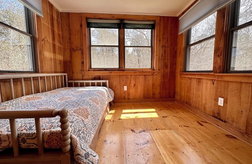 Wellfleet House | 3 Acres on National Seashore. LOCATION! 3BR, 2Kings+1Queen+bunk, sleeps 8, 2FB