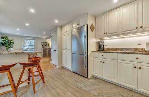 Ocean Park House | 3 Bedroom 2 bath spacious beach house - 2nd house in from the beach!