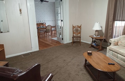 Unadilla Apartment | 3-bedroom apartment in tranquil Unadilla with AC, 20 minute drive to Oneonta