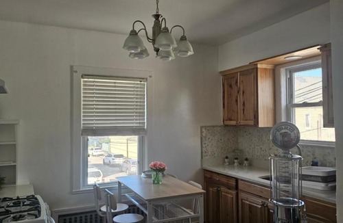 Wallington Apartment | 3 Bedroom Apartment METLIFE - American Dream - Minutes FROM NYC