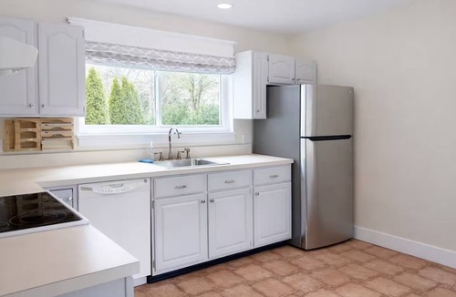 Jamesport House | 3-bedroom house in Jamesport with pool