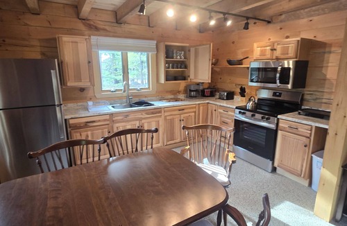 Southwest Harbor House | 3-bedroom Log Cabin with AC, WiFi ,Southwest Harbor That Rents SAT-SAT ONLY