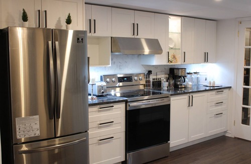 Downtown Gatineau Apartment | 3 bedrooms apart. in a house in upscale Côte d’Azur, Gatineau + 10 min to Ottawa