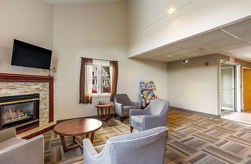 Gorham Hotel | 3-Star Hotel ∙ Quality Inn & Suites