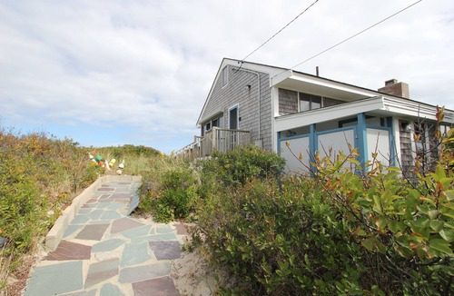 East Sandwich Cottage | 36 Salt Marsh Rd