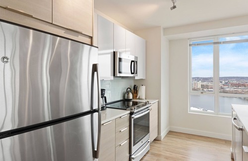 Assembly Square Apartment | 3bedroom 2bath amazing view in Assembly row