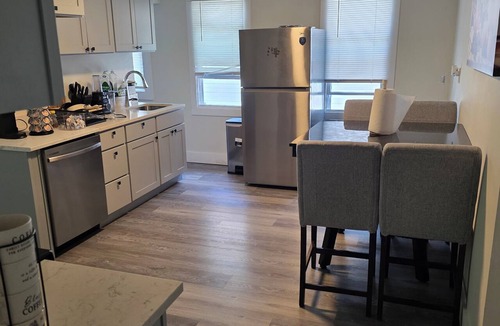 Middletown House | “3BR Home Near Wesleyan & Downtown Middletown