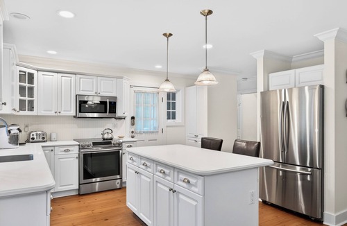 Sag Harbor House | 4-Bedroom Home in Sag Harbor with Pool