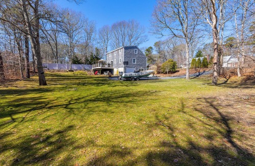 West Yarmouth House | 4-Bedroom Home with Game Room- Near Beaches, Bike Path & Aquapark