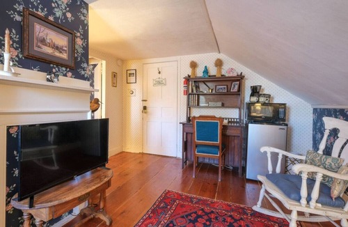 Trenton Apartment | 4 Lovely Suite near Acadia Open Hearth Inn