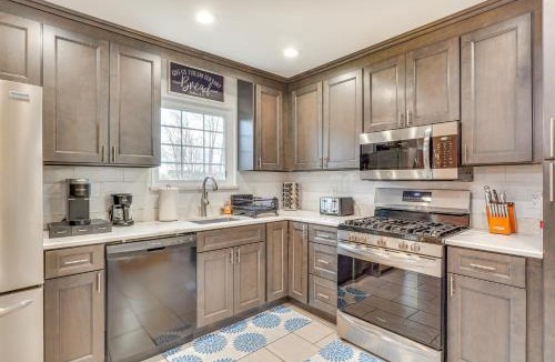 Balmville House | 4 Mi to Hudson River: Cozy Newburgh Home!