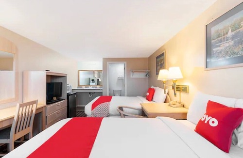 Seneca Falls Hotel | 4 Relaxing & Affordable Rooms w/Free Parking - 1.7 mi to Bridge Street Bridge