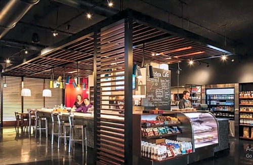 Byward Market - Parliament Hill Hotel | 4-Star Hotel ∙ Alt Hotel Ottawa