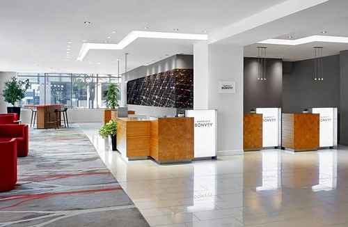 Byward Market - Parliament Hill Hotel | 4-Star Hotel ∙ Delta Hotels by Marriott Ottawa City Centre