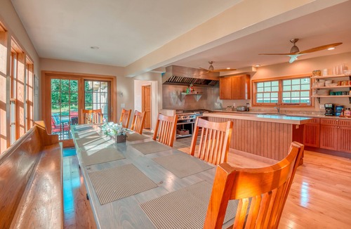 Bartlett House | 4BR Bartlett. Near Attitash & Saco River. Sleeps 10+
