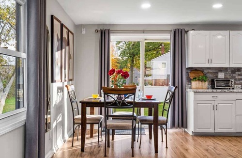 Teaneck House | 4BR Home, Parking, mins to MAJOR INTERNATIONAL SPORTING EVENT