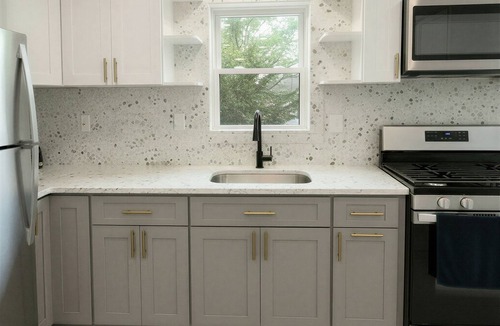 Bryn Mawr Apartment | 5-bedroom apartment in superb Yonkers with AC for relaxing stays