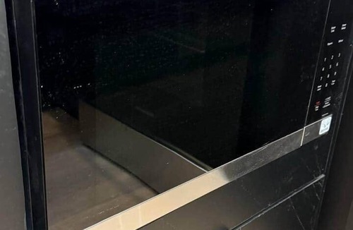 West Philadelphia Apartment | 5 bedroom university area full kitchen, livingroom