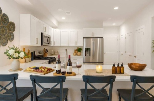 Conshohocken Apartment | 5 Beds 1500 Sq ft Walkable Kitchen 1 and a half Bath