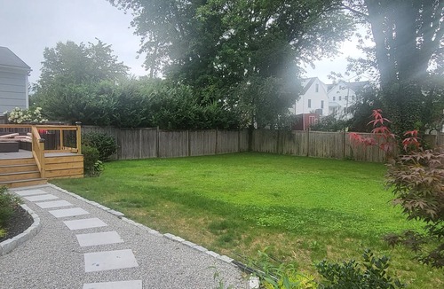 Fairfield House | 5 minute walk to beach, walk to town & train