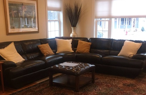 Woburn House | 5 Star Immaculate Home 15 miles from Boston. Sleeps 4