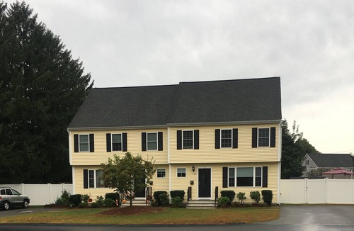 Woburn House | 5 Star Immaculate Home 15 miles from Boston. Sleeps 4