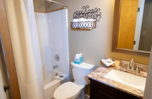 Ludlow Condo | 51 m² Condo ∙ 1 bedroom ∙ 4 guests