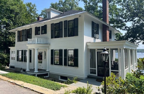 Wolfeboro House | 551 - Sewall Road estate