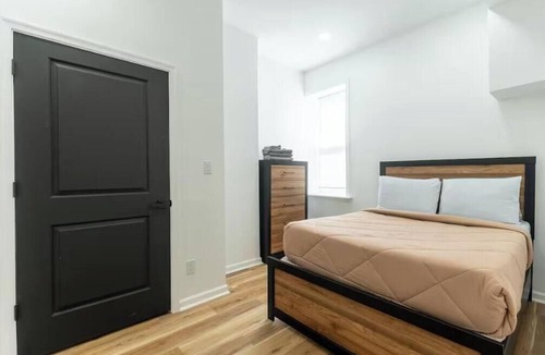 Newbold House | 5Bdrm Lush Luxury Living -SP Near Center City
