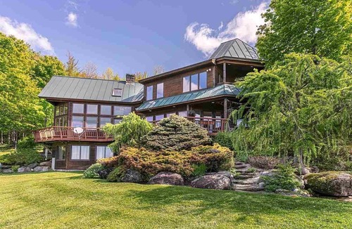Stowe Hollow House | 5BR Luxury Stowe Estate with Private Pond & Views