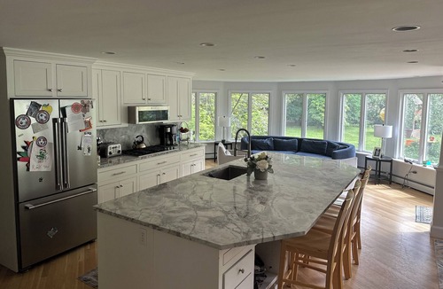 Waban House | 5BR World Cup Home Base, Upscale Neighborhood <25mins to Gillette, >31 day lease