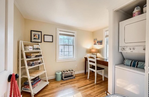 South Yarmouth House | 60 Lyman Lane South Yarmouth Cape Cod - - Turtle Cove Cottage
